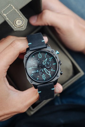Montre AVI - 8 Retrograde Chronographe - AVI - 8 - Bijouterie TAMARA