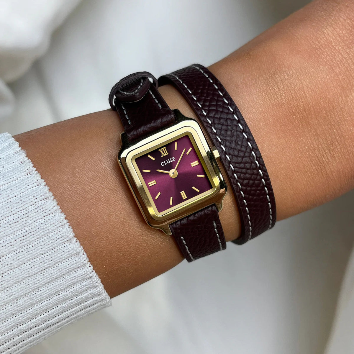 Montre CLUSE Gracieuse Mini Dorée Rouge Bordeaux Cuir Double - tour - Bijouterie TAMARA