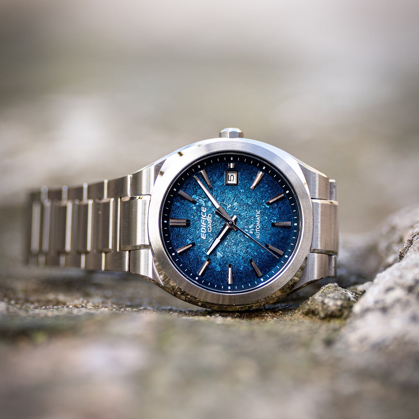 Montre CASIO EDIFICE Automatique Acier bleu EFK-200D-2A