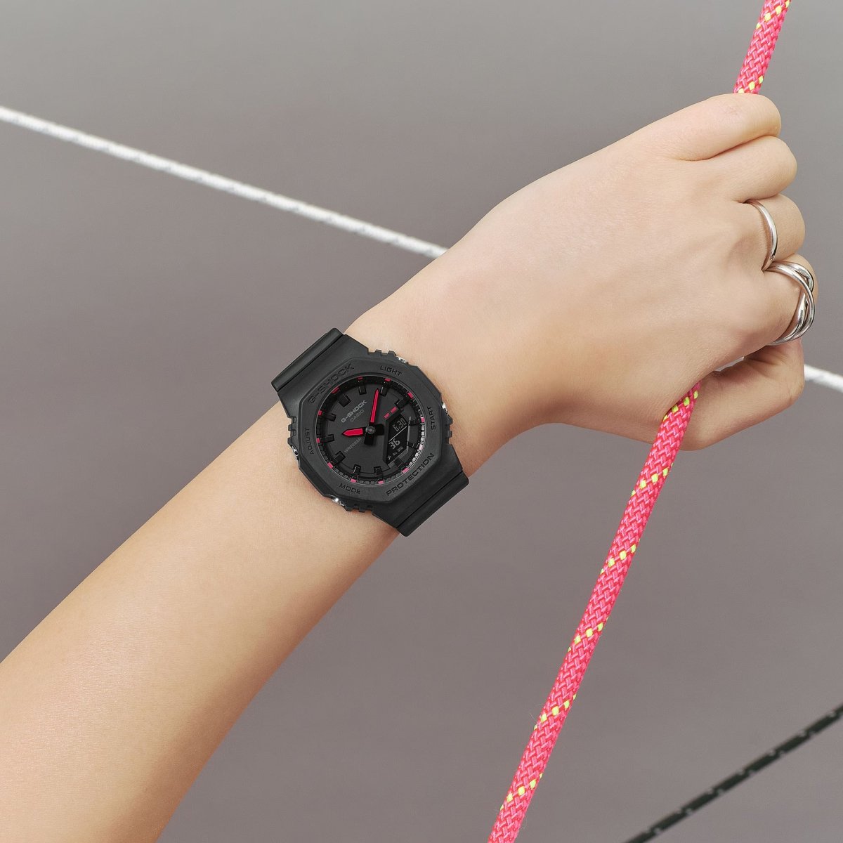 Montre CASIO G - SHOCK GMA - P2100SA - 1A1ER - G - Shock - Bijouterie TAMARA