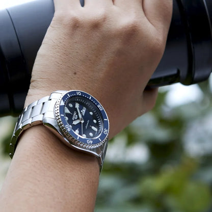 Montre SEIKO 5 Sports Automatique Acier Bleu