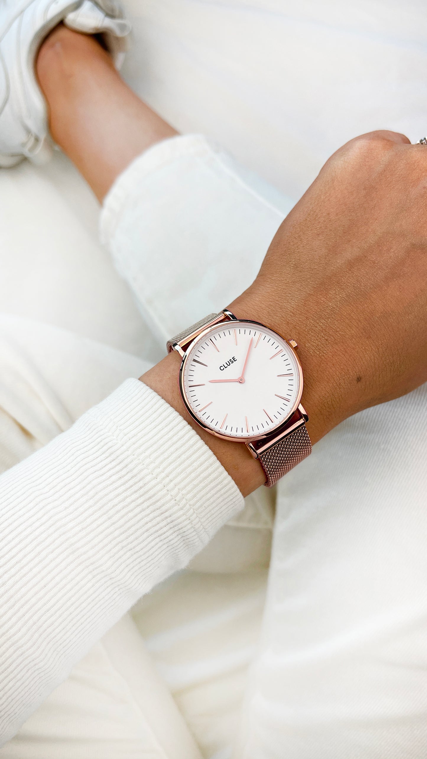 Watch CLUSE Boho Chic Rose Gold White